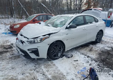 2021 Kia Forte Gt-Line z USA, uszkodzony, nr VIN 3KPF34AD0ME416993